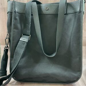 Lululemon laptop bag